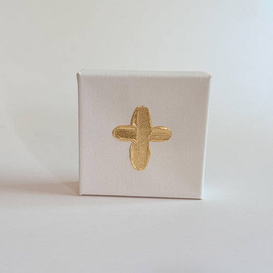 4x4 Single Gold Cross Canvas